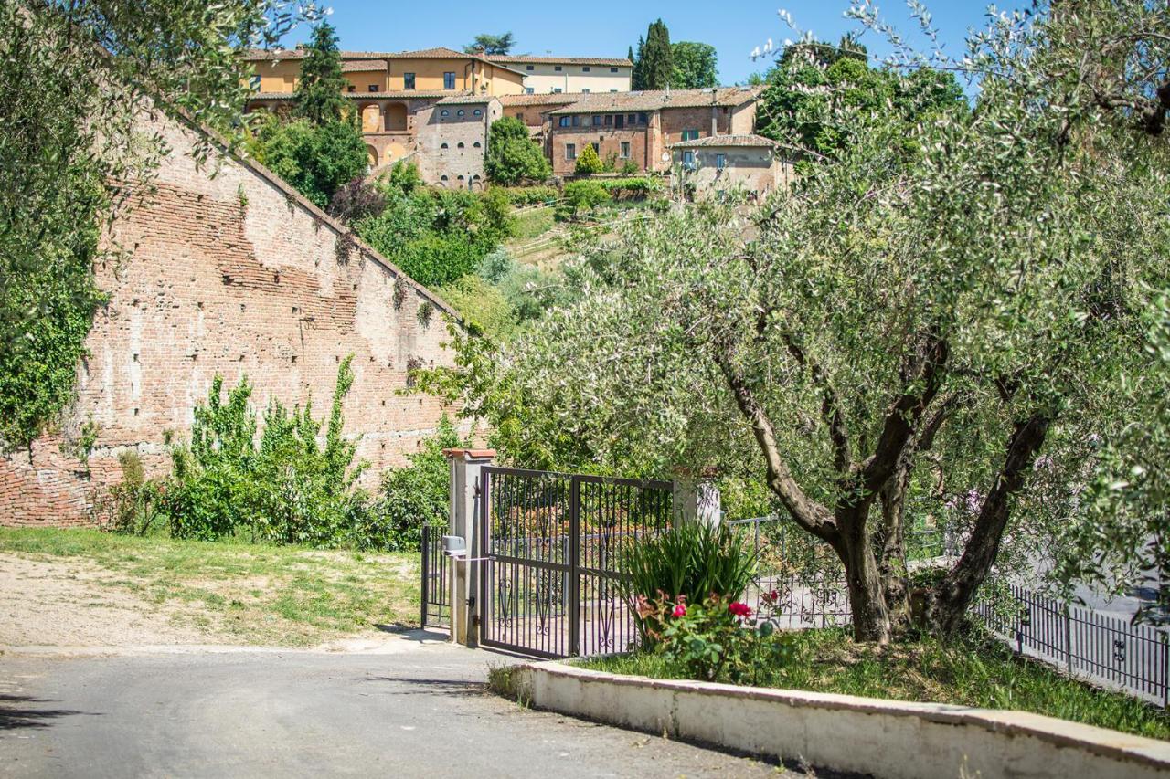 Dolci Mura Luxury Rooms Siena Exterior photo