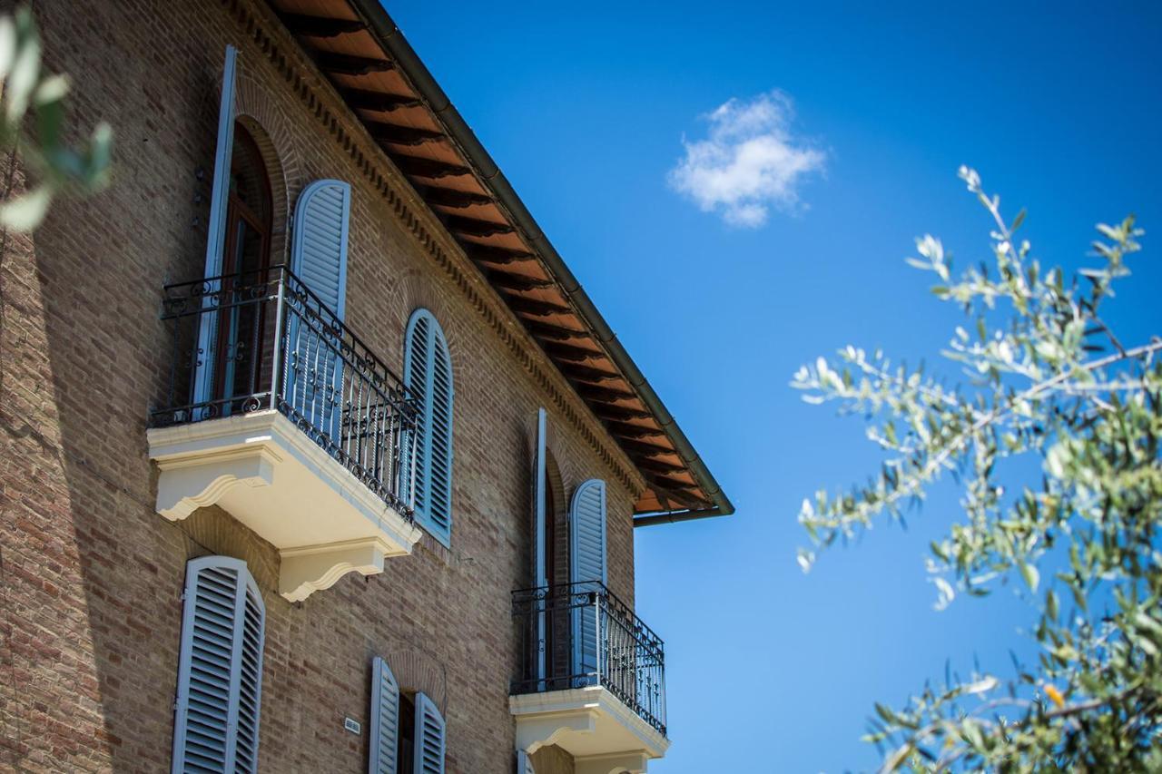 Dolci Mura Luxury Rooms Siena Exterior photo