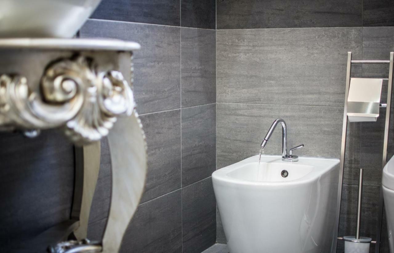 Dolci Mura Luxury Rooms Siena Exterior photo