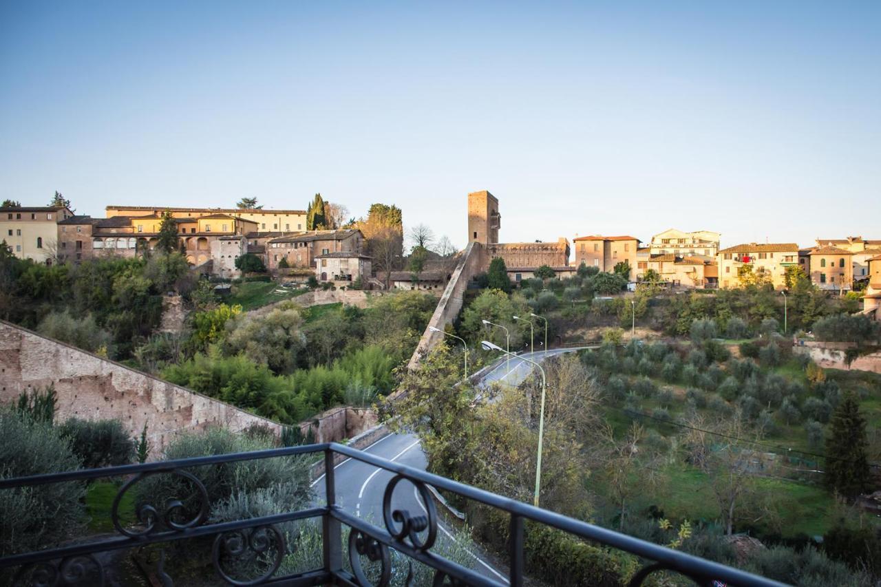 Dolci Mura Luxury Rooms Siena Exterior photo