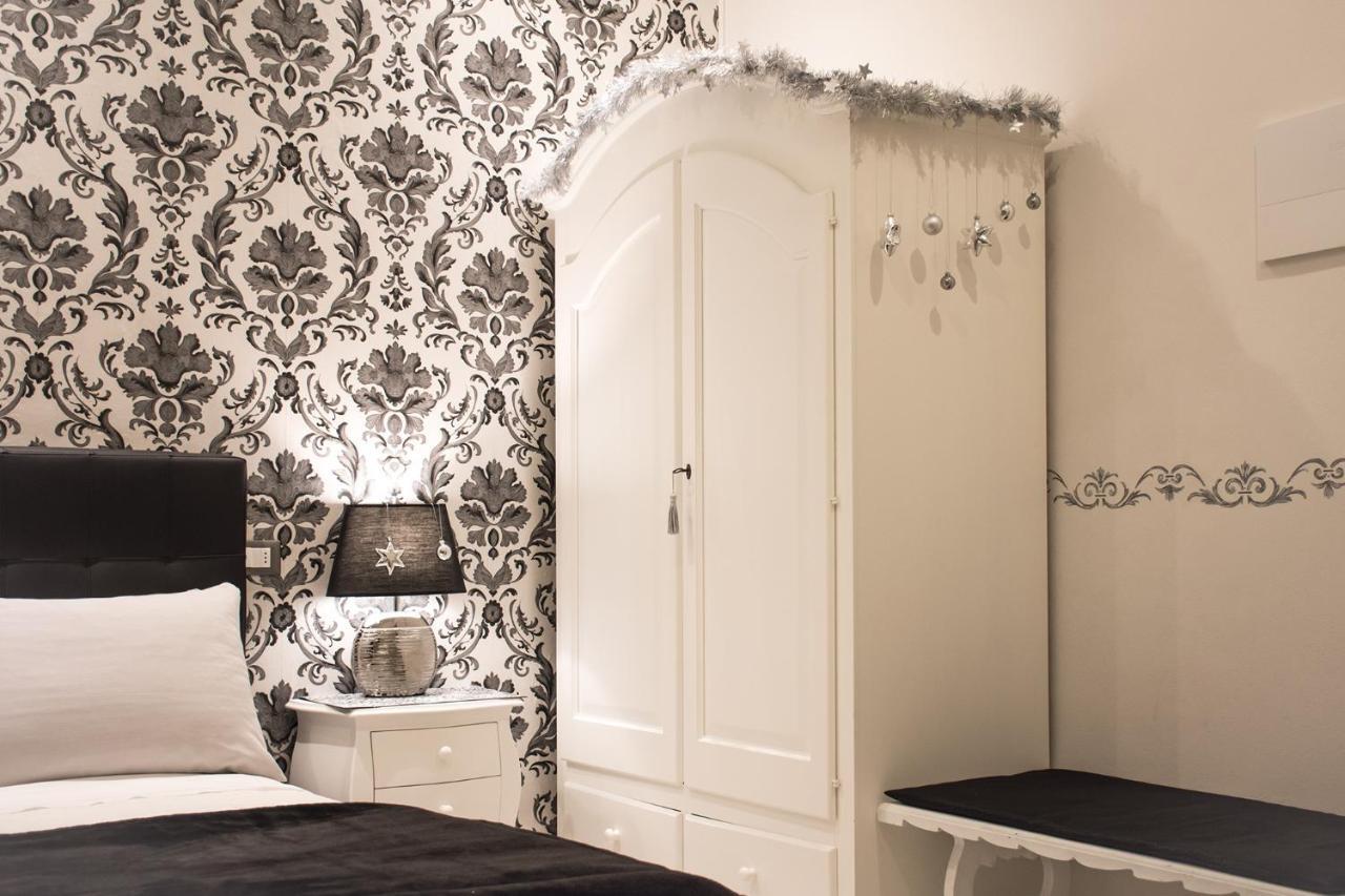 Dolci Mura Luxury Rooms Siena Exterior photo