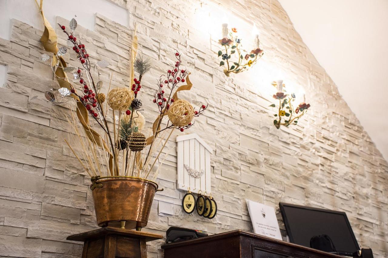 Dolci Mura Luxury Rooms Siena Exterior photo